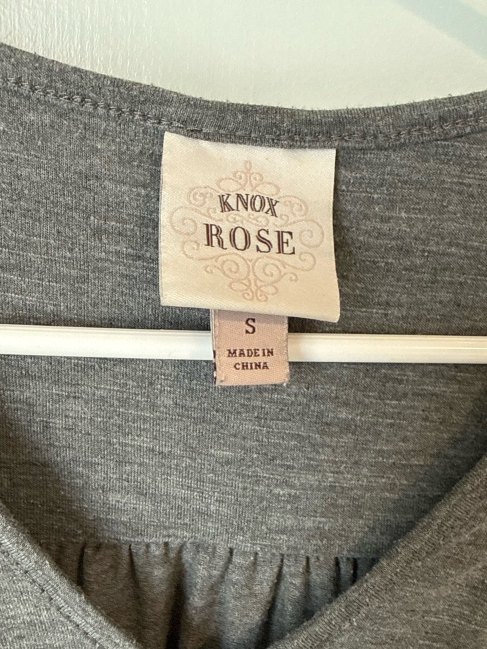 Knox Rose Gray Scoop-Neck Gathered Front Top